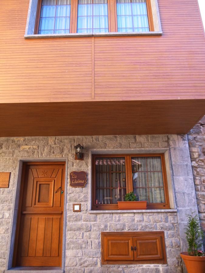 Apartamentos Rurales Les Martes Felechosa Luaran gambar