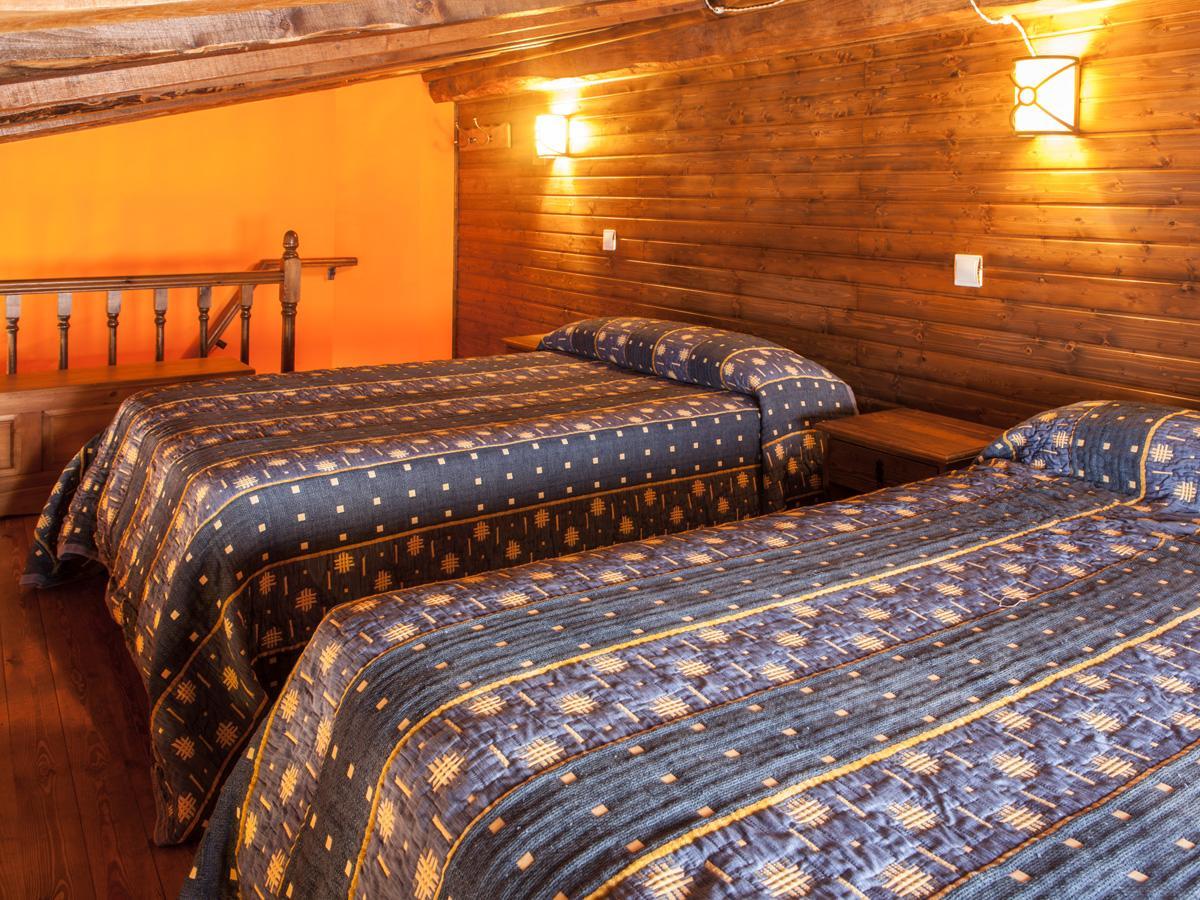 Apartamentos Rurales Les Martes Felechosa Luaran gambar
